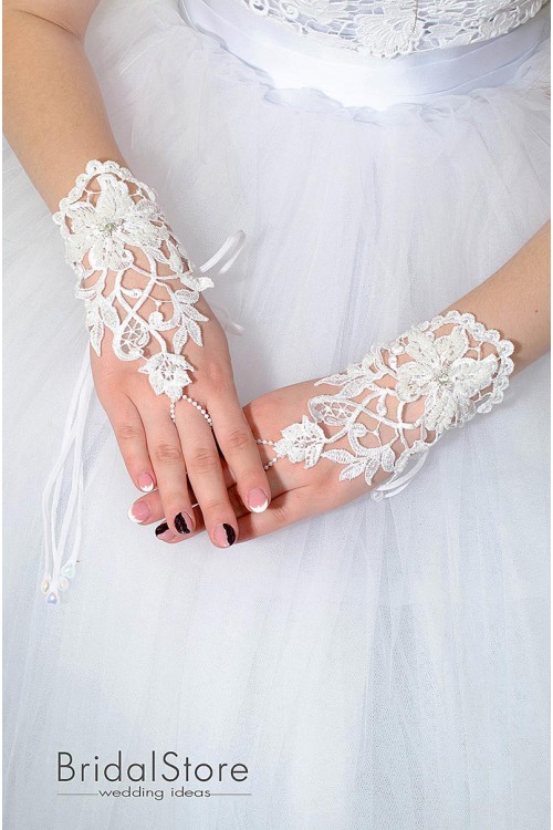 P04 короткі мереживні весільні рукавички