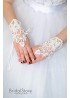 P04 short lace wedding gloves
