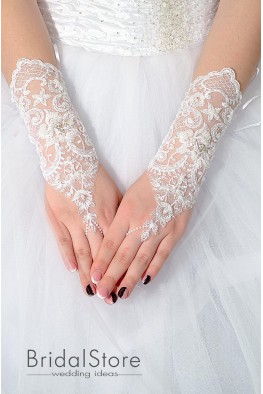 P26 elegant lace wedding gloves