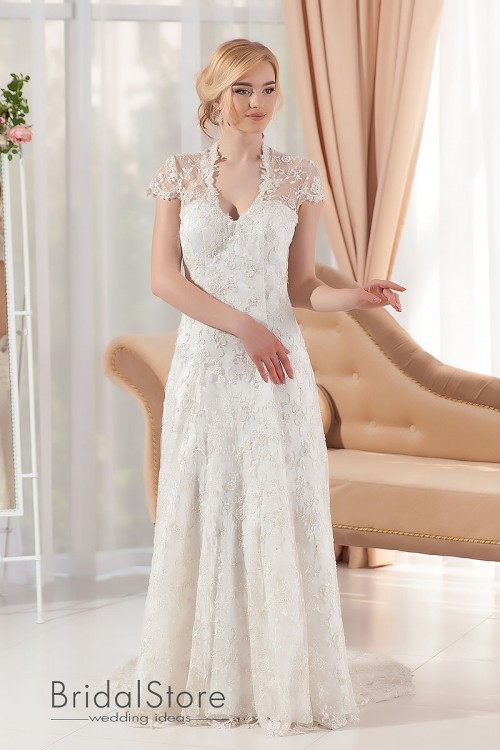 Laura - lace wedding dress with short sleeves