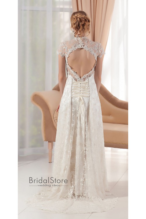 Laura - мереживне весільна сукня з короткими рукавами