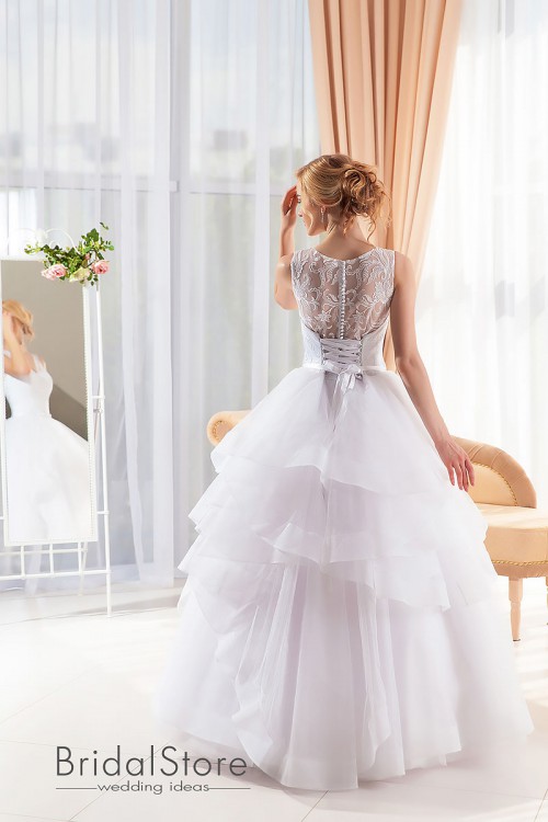 Mia - весільна сукня з пишною спідницею