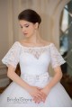 Gianna - пишне весільне плаття з мереживними рукавами